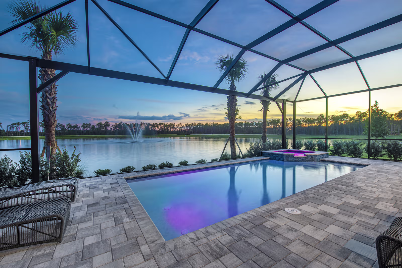Sanibel dining room with lake view