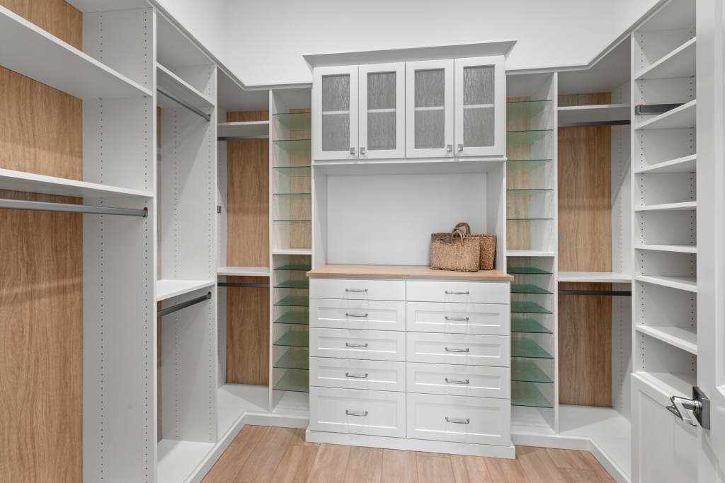 Brixton closet